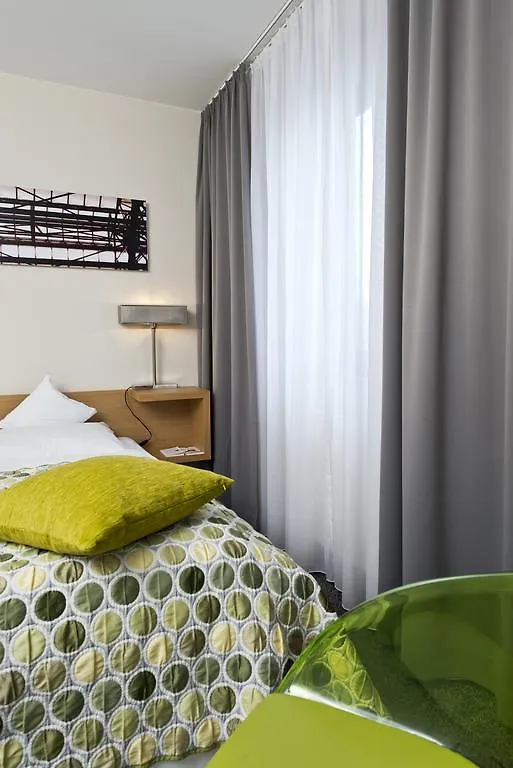 Tryp By Wyndham Frankfurt Hotel Frankfurt am Main