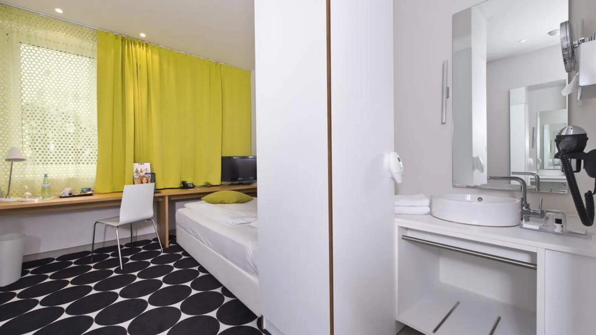 Tryp By Wyndham Frankfurt Hotel Frankfurt am Main